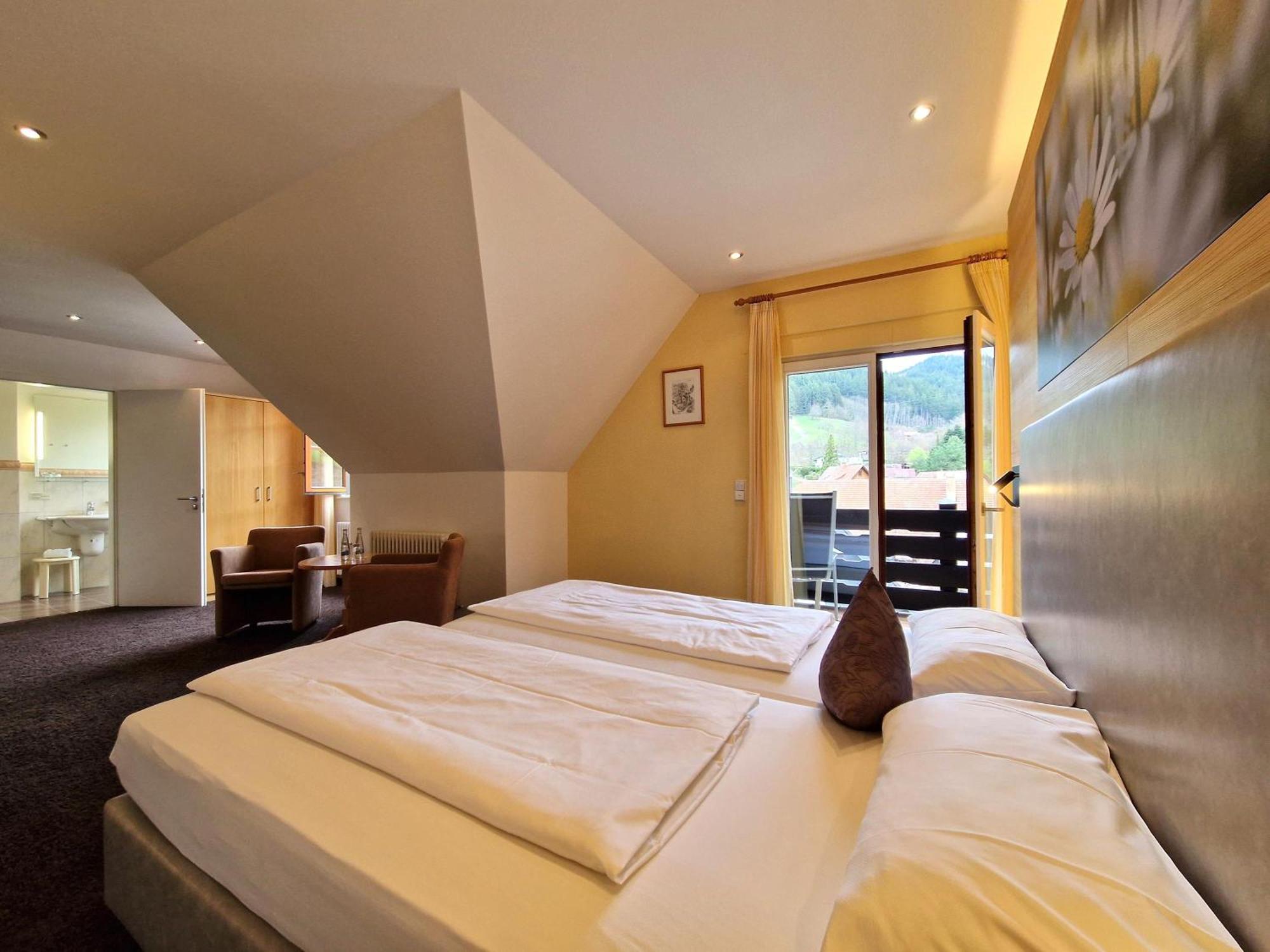 Mosers Blume Relax & Genuss Hotel Гаслах-ім-Кінціґталь Екстер'єр фото