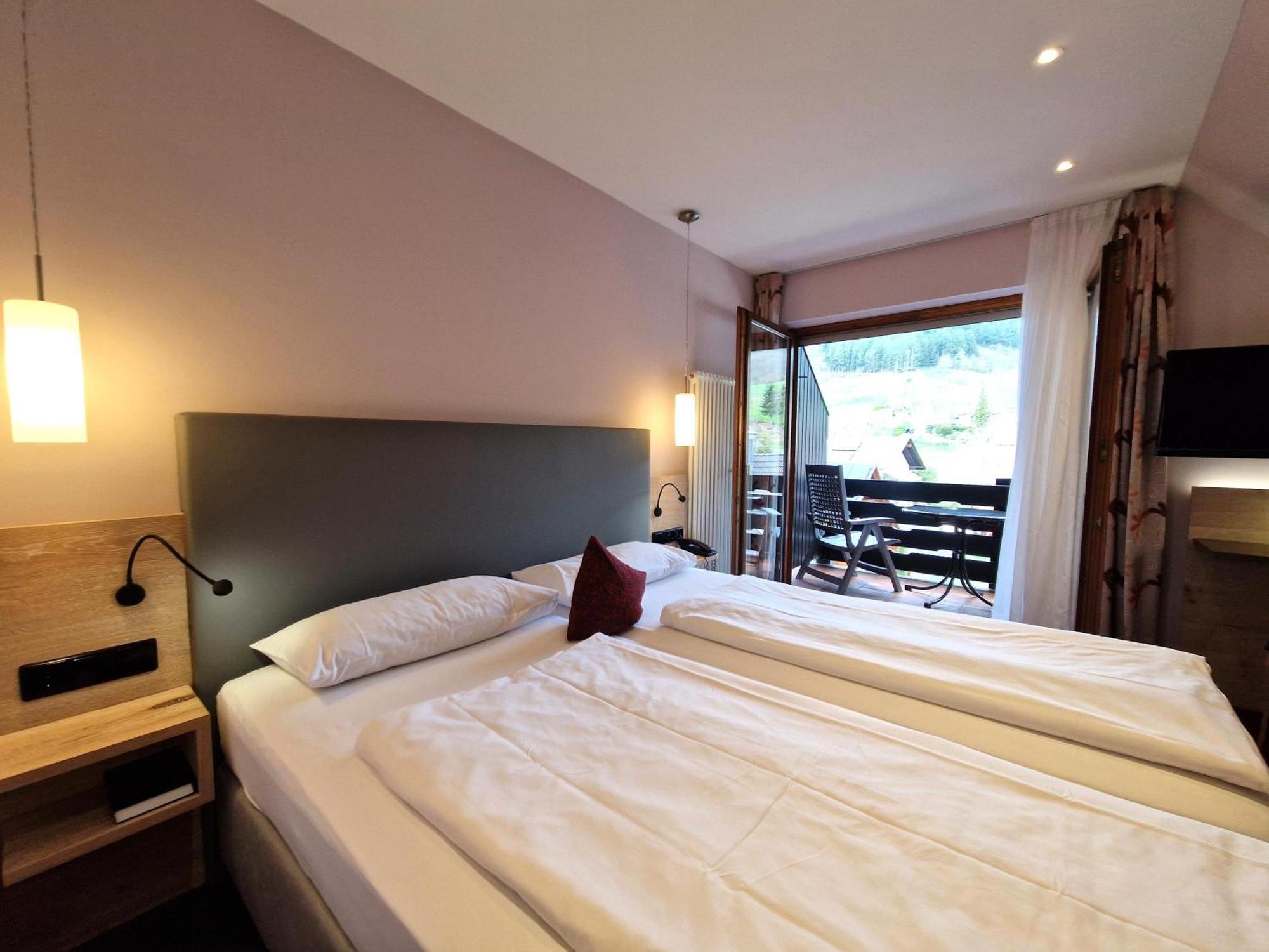 Mosers Blume Relax & Genuss Hotel Гаслах-ім-Кінціґталь Екстер'єр фото